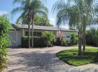 215 Arlington Rd, West Palm Beach, FL 33405