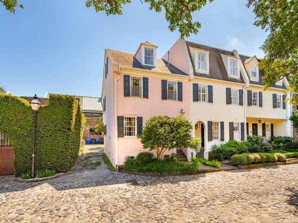 33 N Adgers Wharf, Charleston, SC 29401