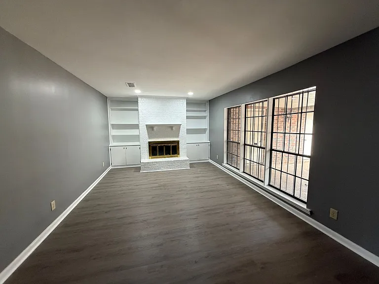 6074 Little Ln — Photo 6