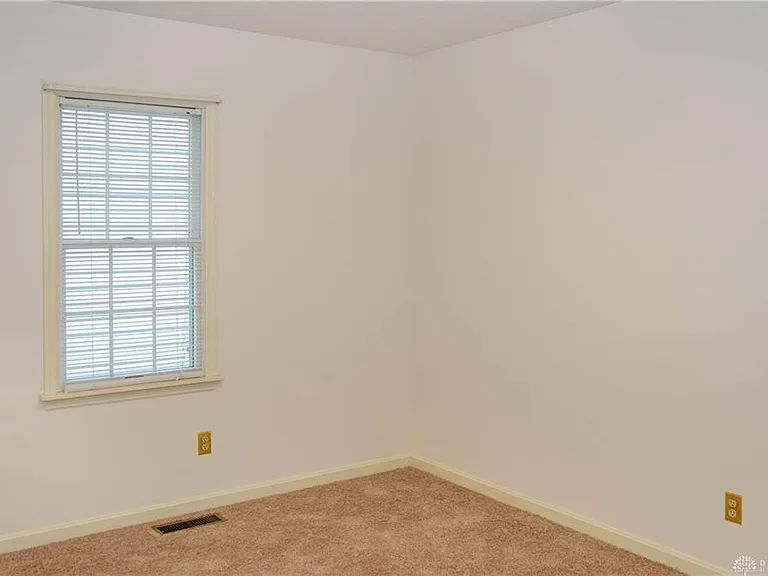 124 Pearce Pl — Photo 11