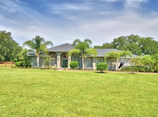 423 Lake Ned Rd, Winter Haven, FL 33884