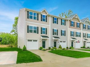 780 Pine Spring Dr, Painesville, OH 44077