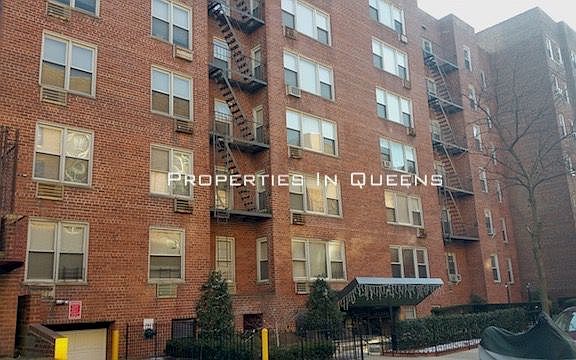 5th image of 11048 72nd Ave APT 2C