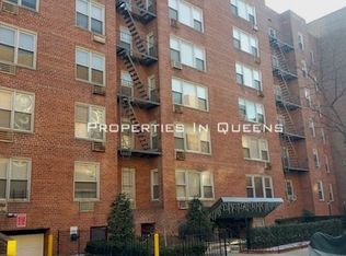 11048 72nd Ave APT 2D, Forest Hills, NY 11375
