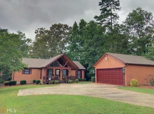 195 Rabbit Run, Hartwell, GA 30643