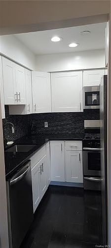 1st image of 350 Ruth Ct