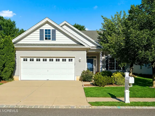 21 Sawgrass Street, Jackson, NJ 08527