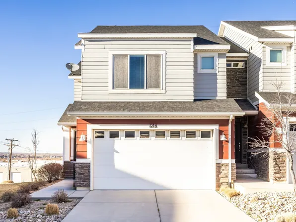 688 W Gallant Dr, Bluffdale, UT 84065
