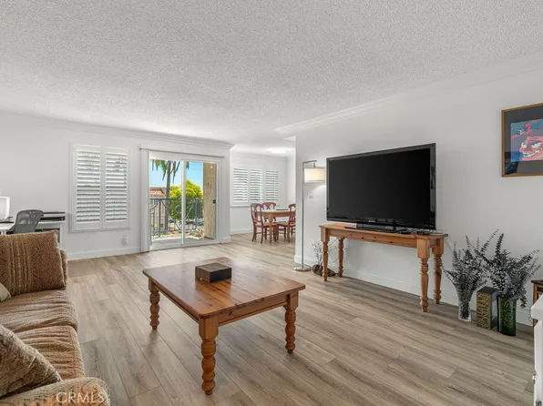 1110 W 10th St APT 104, San Pedro, CA 90731