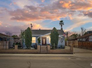 8401 Collison St, Lamont, CA 93241