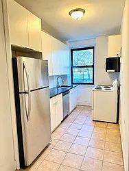 10 Westminster Road, #1C