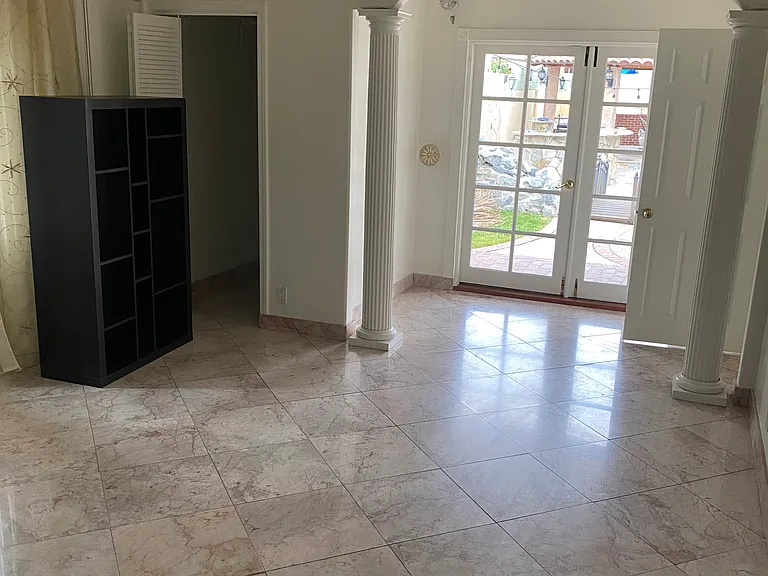 349 Victory Ct — Photo 12