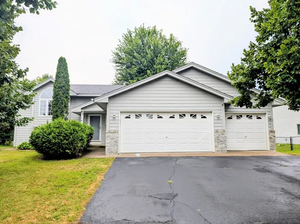 1964 Greenway Ave, Shakopee, MN 55379