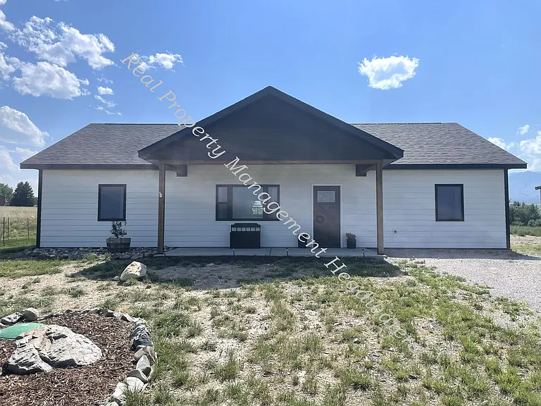 25 S 51 Ranch Dr — Photo 2