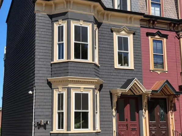 19 Thomas Park Floor 1, Boston, MA 02127