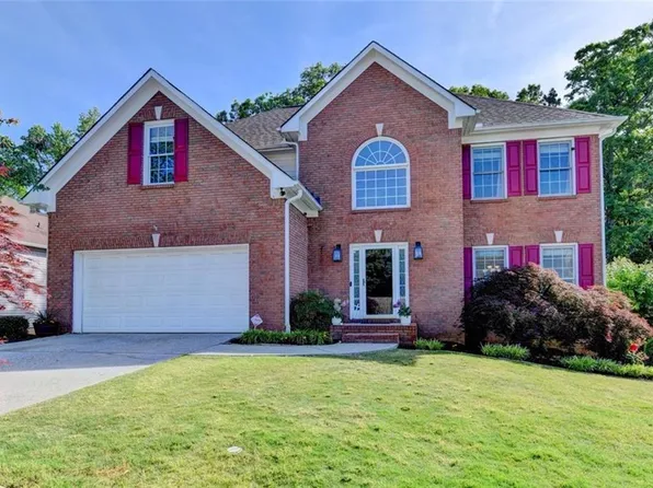 2486 Hampton Park Dr, Buford, GA 30519
