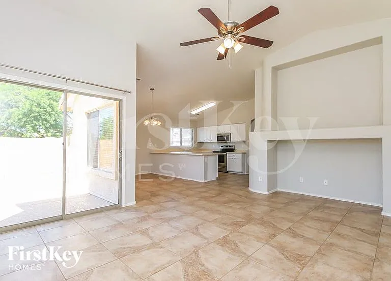 2647 W Canyon Way — Photo 8