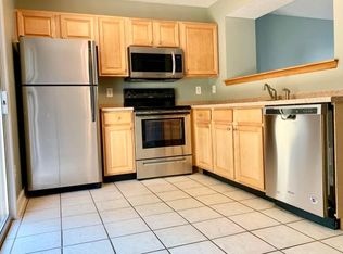 865 Pine Way Dr, Columbus, OH 43085