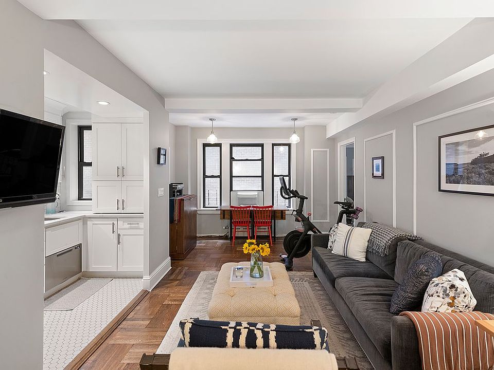 1st image of 127 W 96th St APT 10E