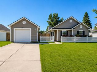 222 Savannah River Dr, Summerville, SC 29485