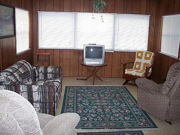 5th image of 36620 Skycrest Blvd