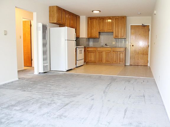 3rd image of 1270 7th Ave