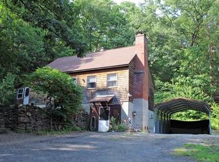 161 Martindale Rd, Bernardston, MA 01337