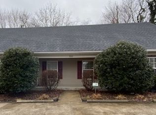 318A Woodhill Ln, Frankfort, KY 40601