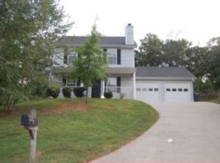 5933 Heavenwood Dr SE, Mableton, GA 30126
