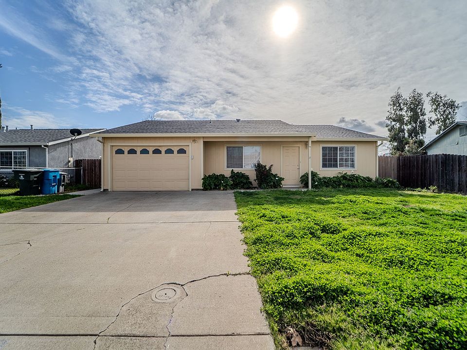 1st image of 4379 Evelyn Dr