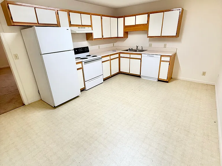 338 Old Gray Station Rd #A — Photo 3