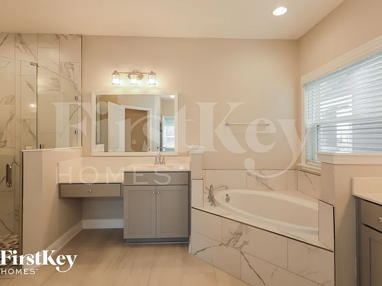 746 Sycamore Way — Photo 10