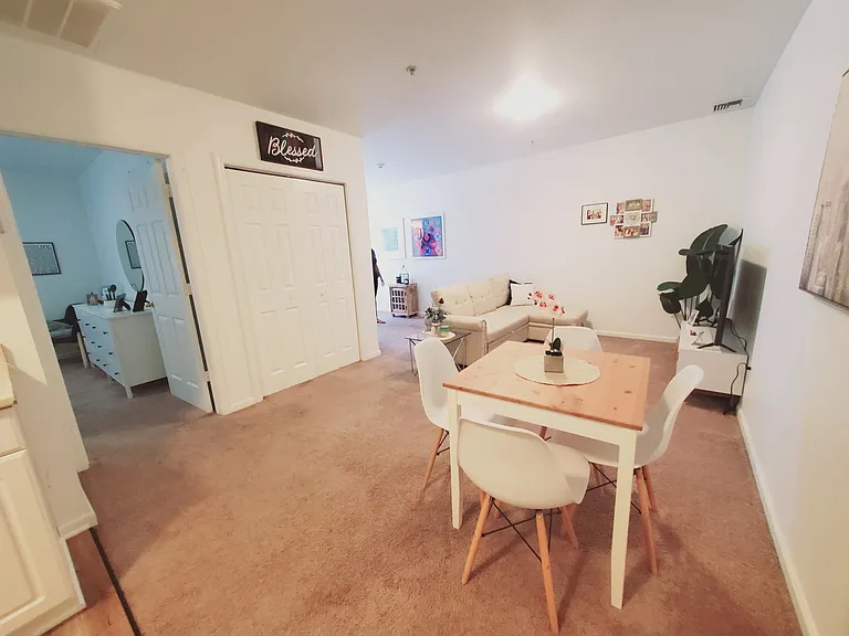 29 Parker Ave — Photo 3