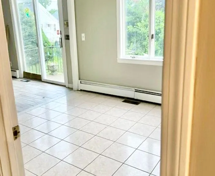 35 Gloucester Street — Photo 8