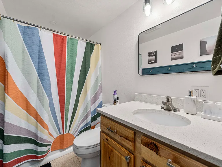 7409 Mazama St SW — Photo 8