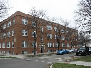 3748 W School St APT 2, Chicago, IL 60618