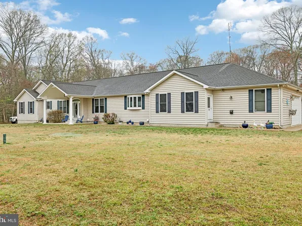 54 Dayton Dr, Pasadena, MD 21122