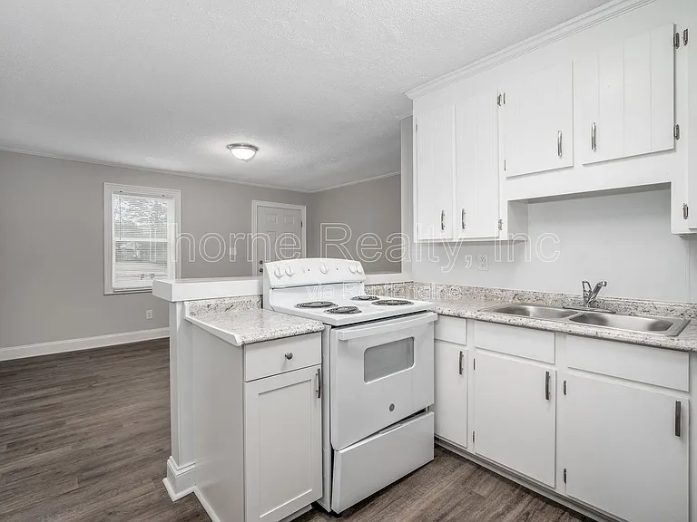 725 Atlantic Ave — Photo 7