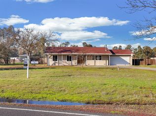 2727 E Collier Rd, Acampo, CA 95220