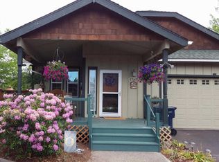 1745 SW 22nd Ct, Redmond, OR 97756