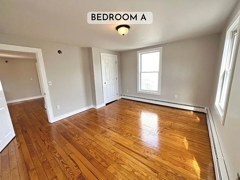 32 Pool St #201 — Photo 8