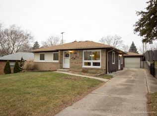 1011 Truxton Ave NE, Grand Rapids, MI