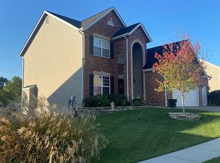 922 Palomino Path, High Ridge, MO 63049