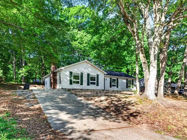 1112 Eagle Rd, Greensboro, NC 27407