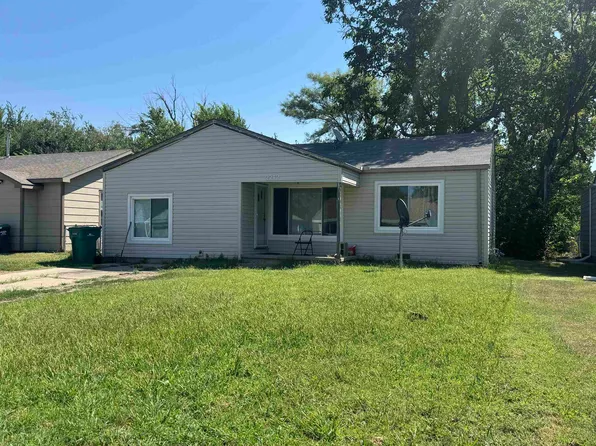 2242 N Piatt St, Wichita, KS 67219
