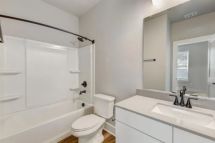 3900 Carmel Villas Dr — Photo 17