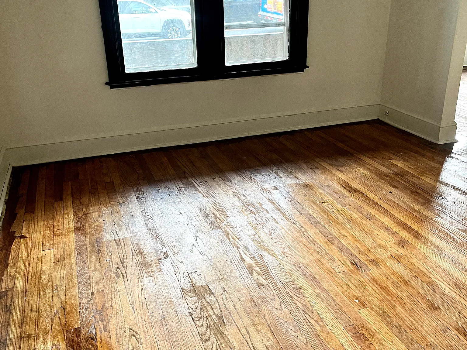 2 bed, 1400 sqft, $1,350 — Photo 4