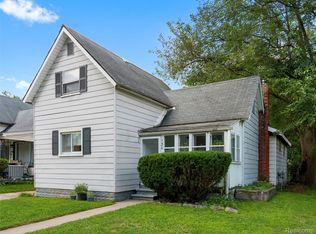 130 Meadle St, Mount Clemens, MI 48043