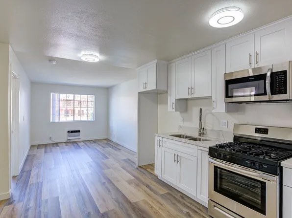 Hoover Street Residences