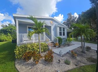 7000 20th St #784, Vero Beach, FL 32966